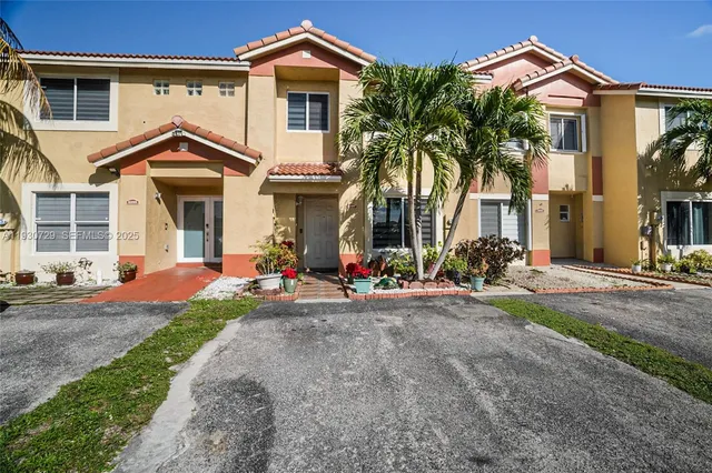 $480,000 | 5297 Northwest 190th Lane, Miami Gardens, FL 33055