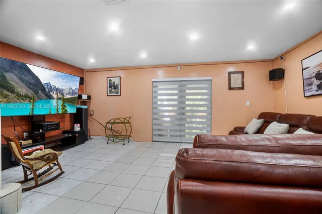$480,000 | 5297 Northwest 190th Lane, Miami Gardens, FL 33055