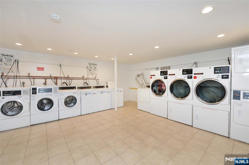 970 Main Street, Unit H2 Hackensack, NJ 07601 - Photo 17 of 19