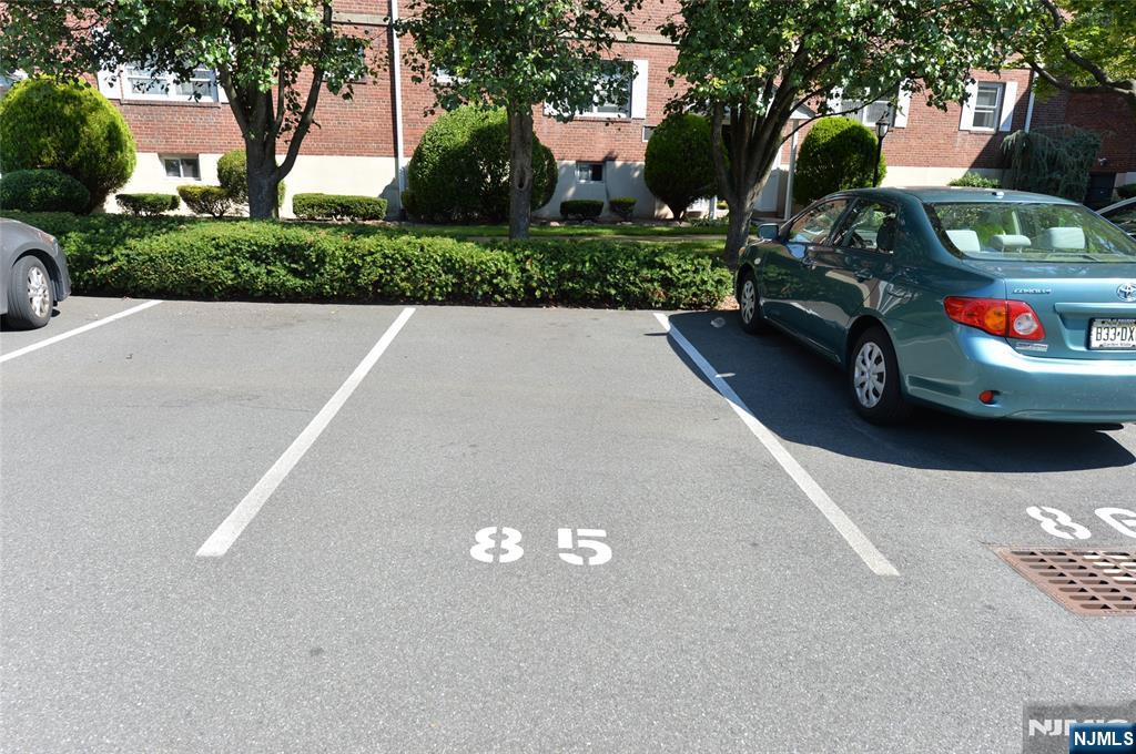 970 Main Street, Unit H2 Hackensack, NJ 07601 - Photo 18 of 19