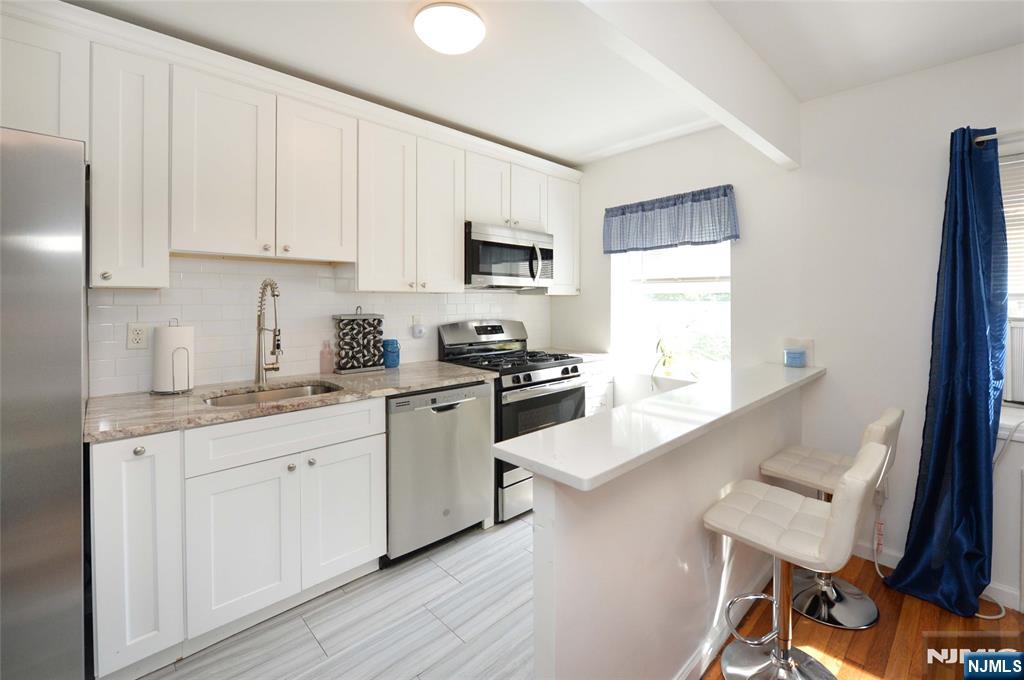 970 Main Street, Unit H2 Hackensack, NJ 07601 - Photo 8 of 19