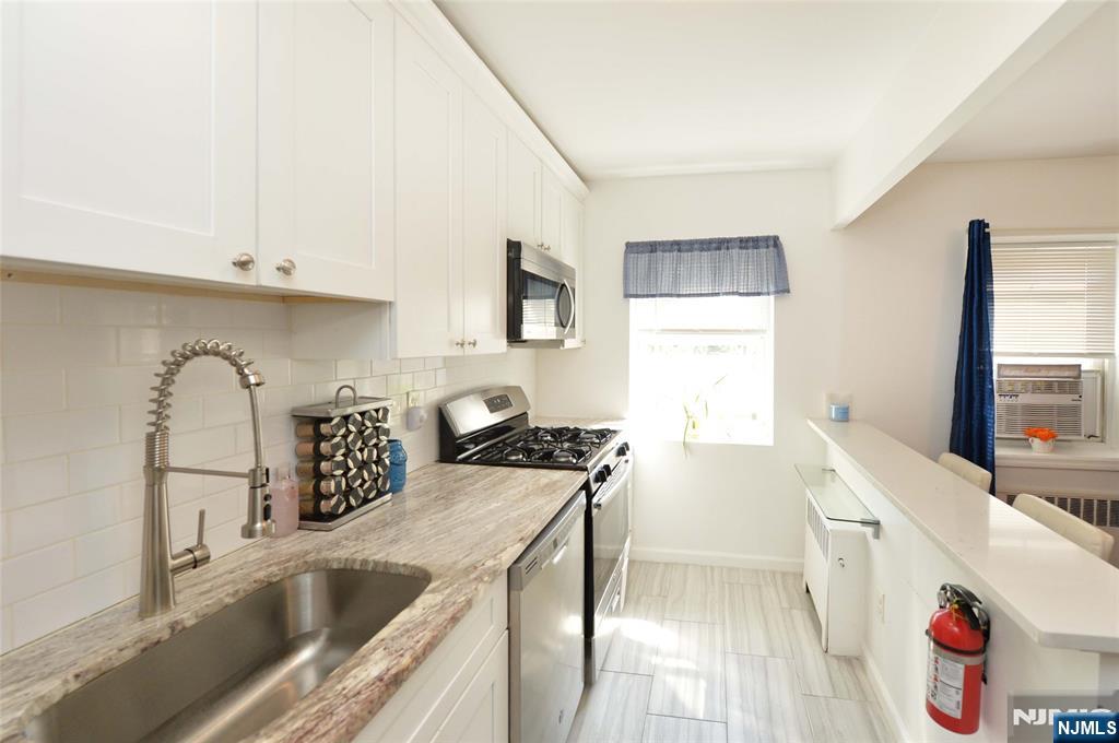 970 Main Street, Unit H2 Hackensack, NJ 07601 - Photo 9 of 19