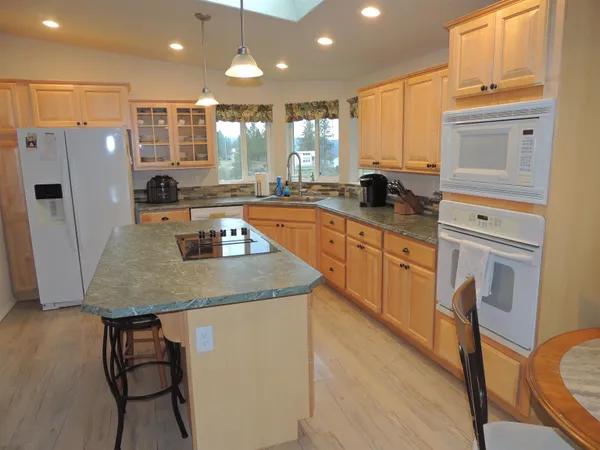 $485,000 | 42605 Doe Drive North, Davenport, WA 99122