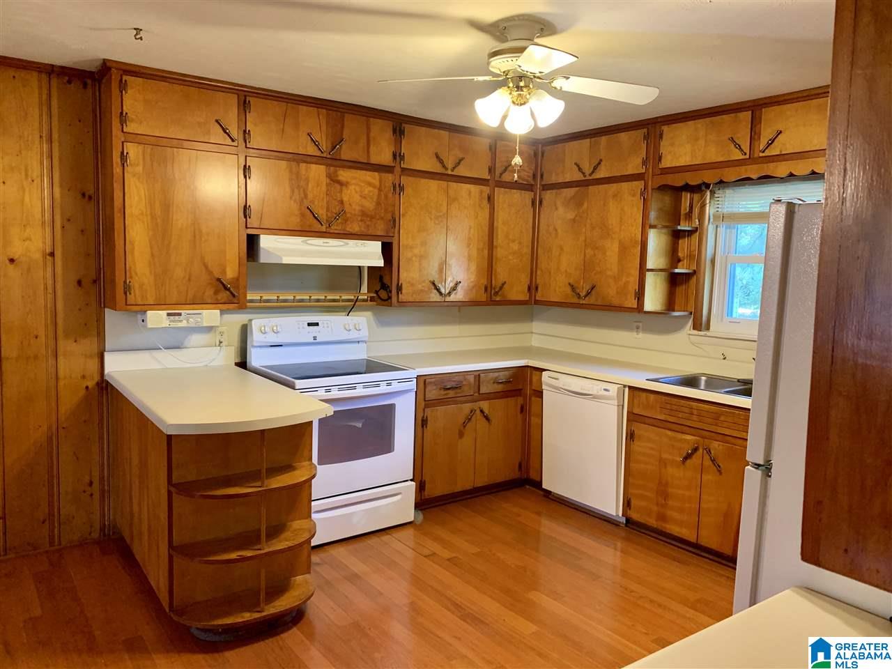 100 Boat Landing Road Oneonta, AL 35121 - Photo 9 of 20