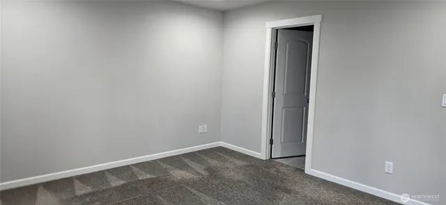 $2,800 | 5011 Kenrick Street Southeast, Lacey, WA 98503