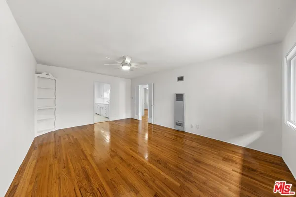 $3,195 | 913 20th Street, Unit 1, Santa Monica, CA 90403