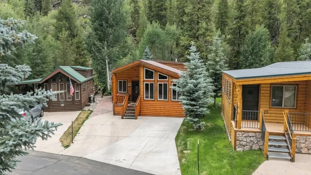 front view of house with a yard