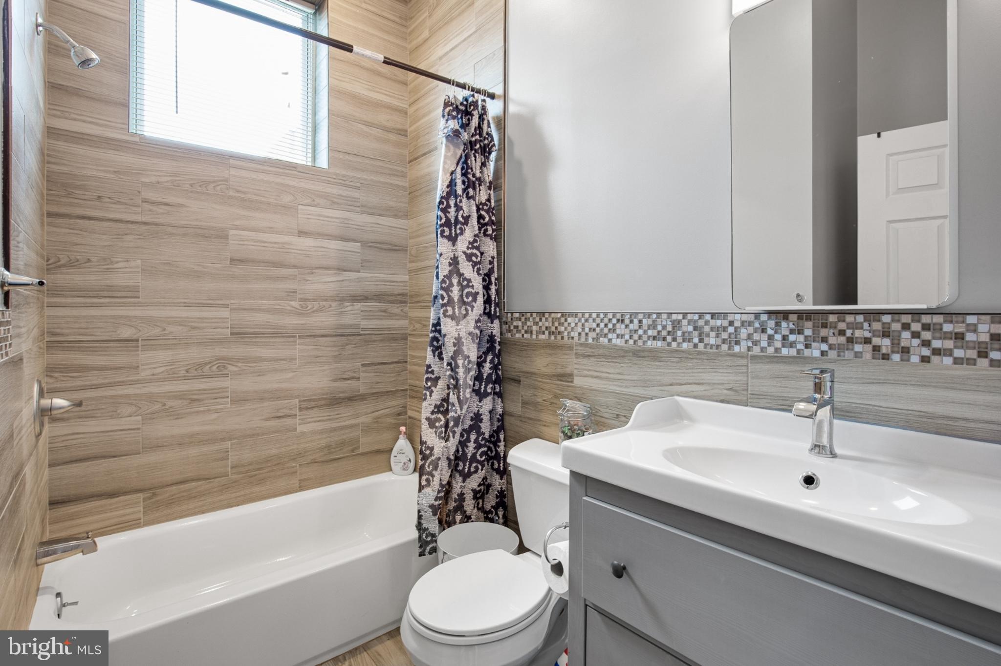 511 South Street, Unit 2 Philadelphia, PA 19147 - Photo 16 of 26