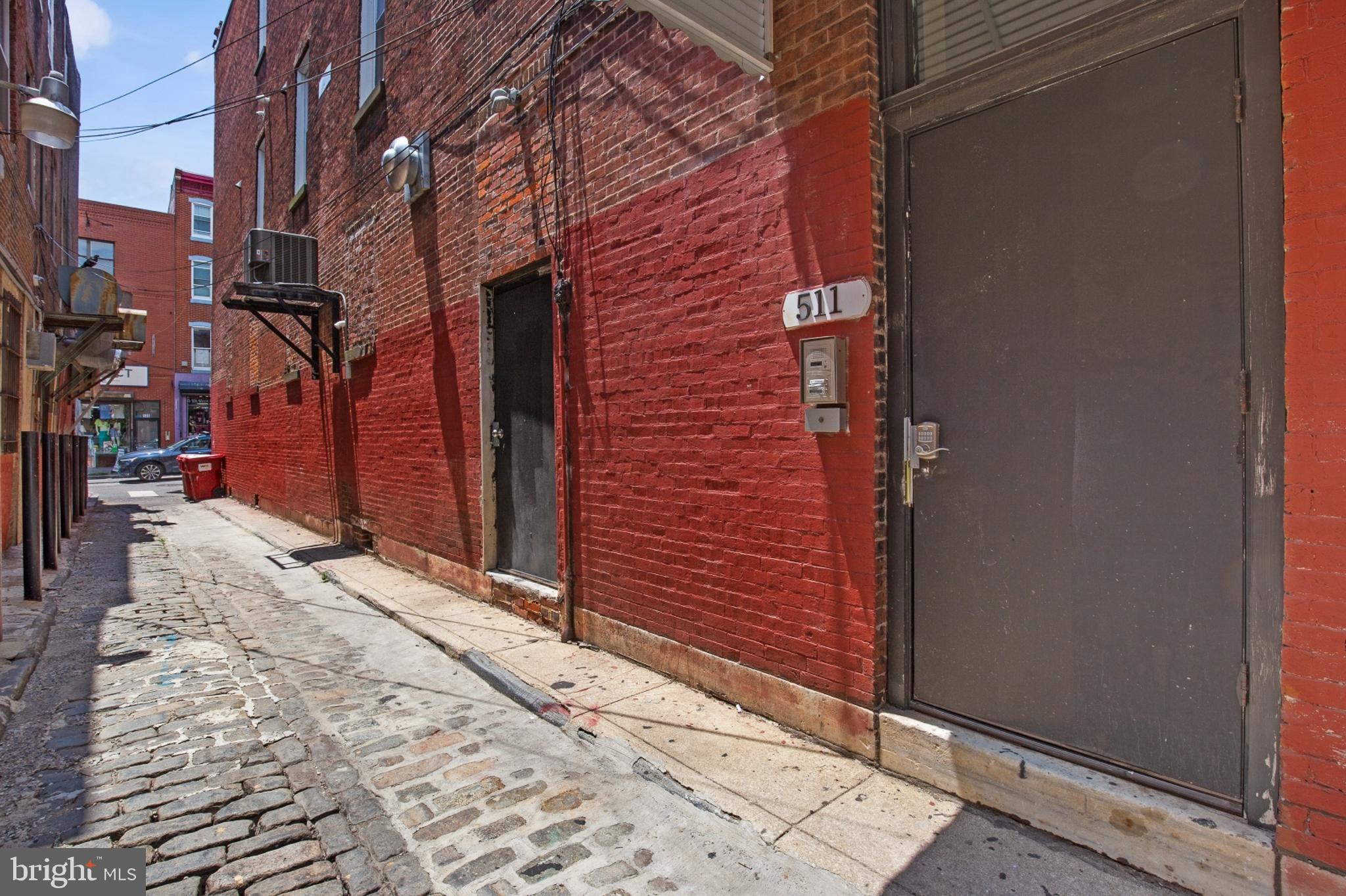511 South Street, Unit 2 Philadelphia, PA 19147 - Photo 21 of 24 a view of a pathway of a house