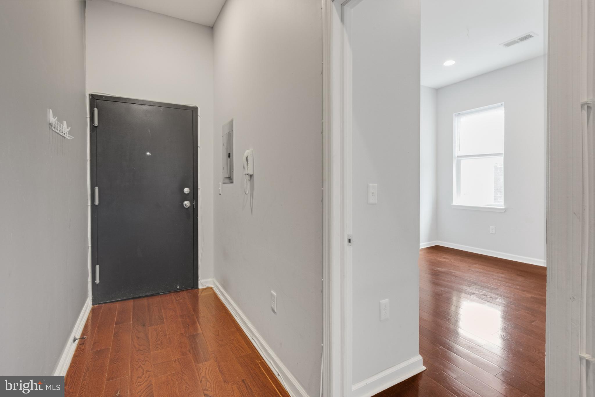 511 South Street, Unit 2 Philadelphia, PA 19147 - Photo 5 of 26