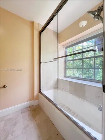 $3,900 | 1890 Brickell Avenue, Unit 6, Miami, FL 33129