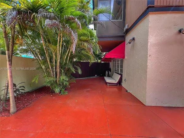 $3,900 | 1890 Brickell Avenue, Unit 6, Miami, FL 33129