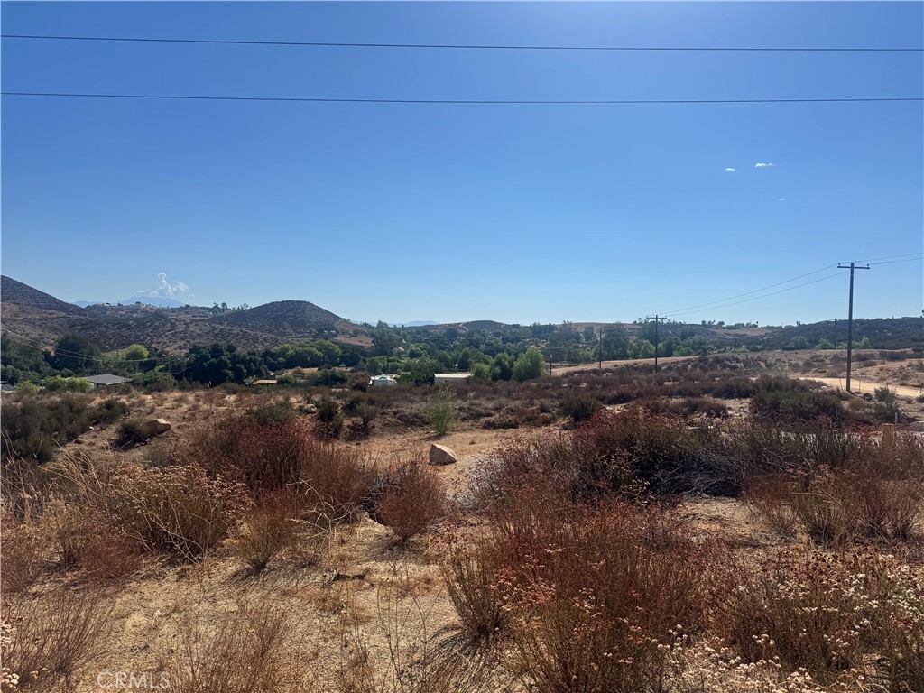 19081 Magnolia Menifee, CA 92584 - Photo 2 of 7 a view of a lake view