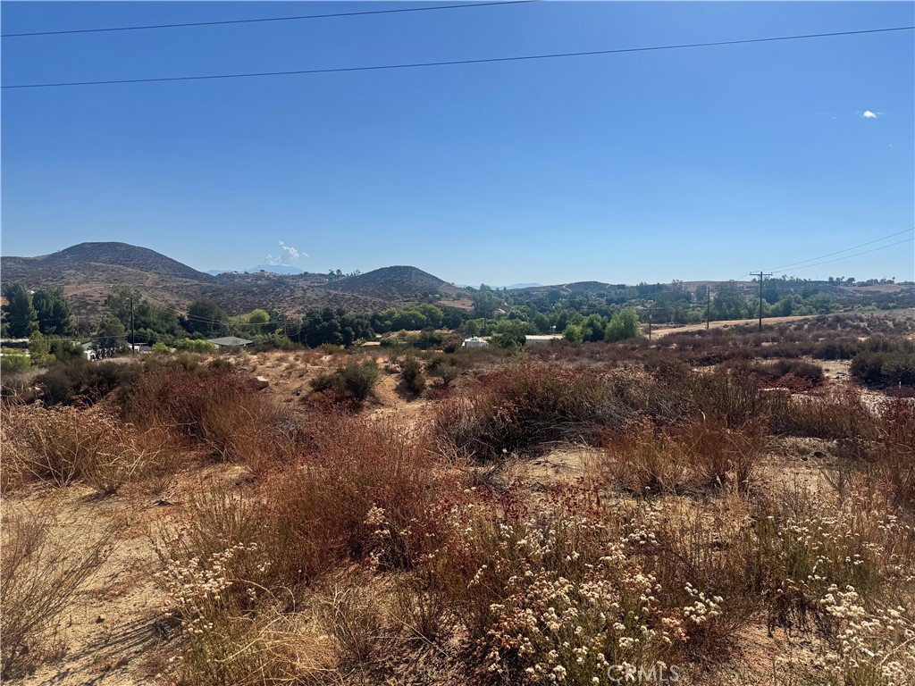 19081 Magnolia Menifee, CA 92584 - Photo 6 of 7 a view of lake with mountain