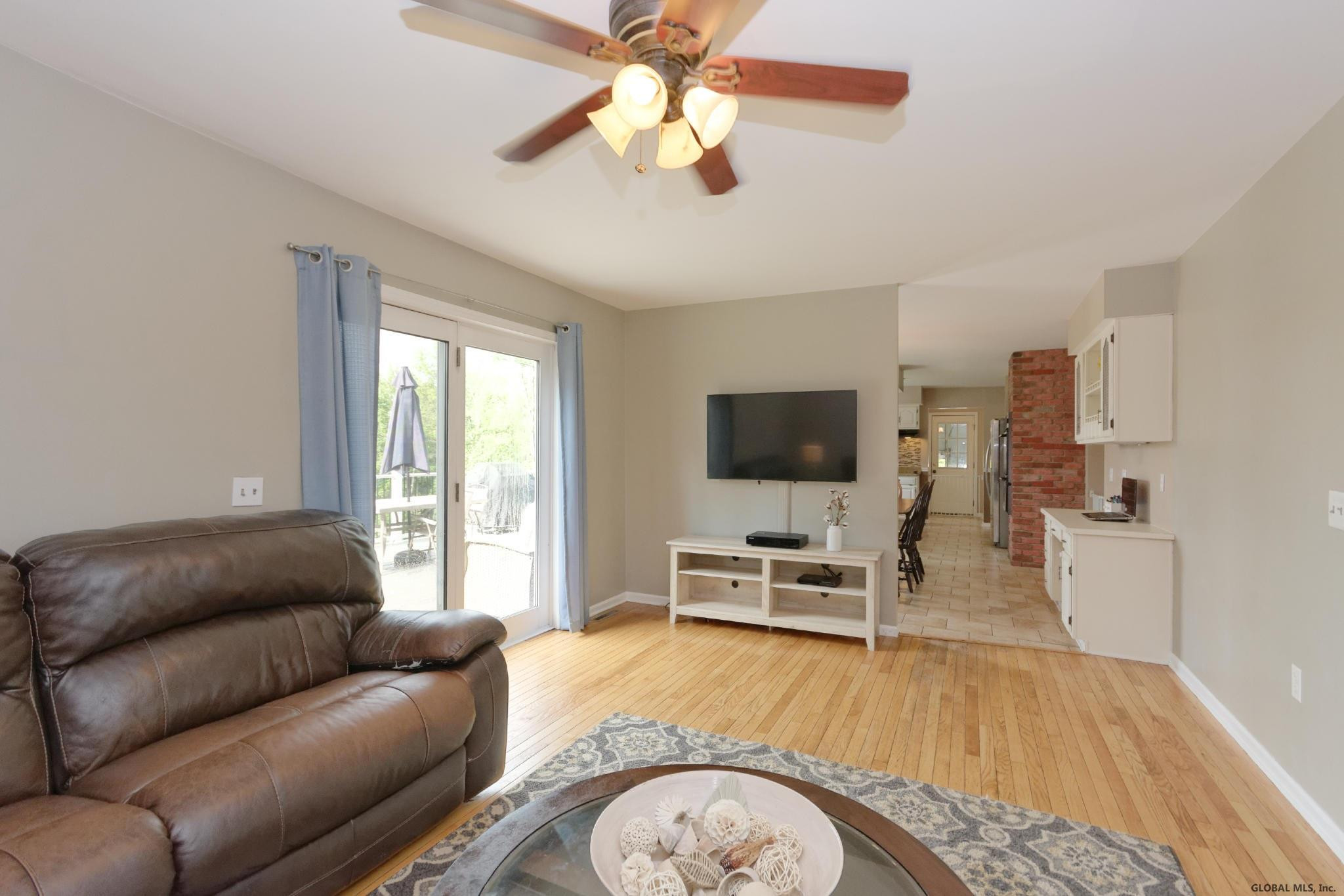 443 Log City Road Amsterdam, NY 12010 - Photo 13 of 39 Photo 13