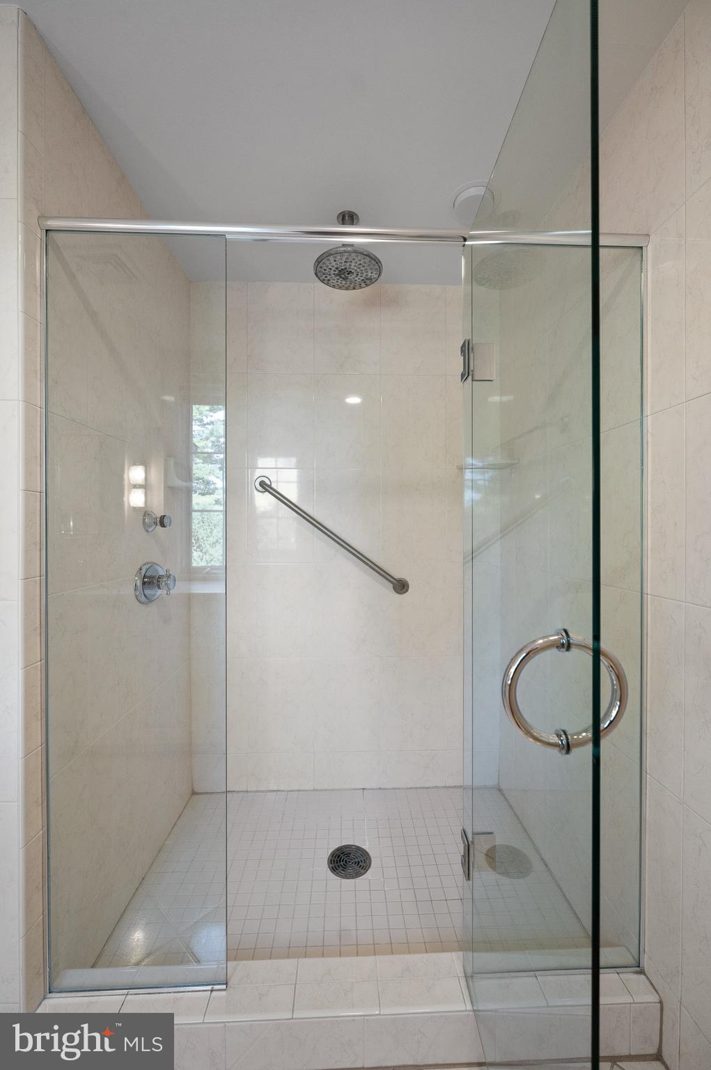 113 Knightsbridge Road Wynnewood, PA 19096 - Photo 34 of 36 Bathroom