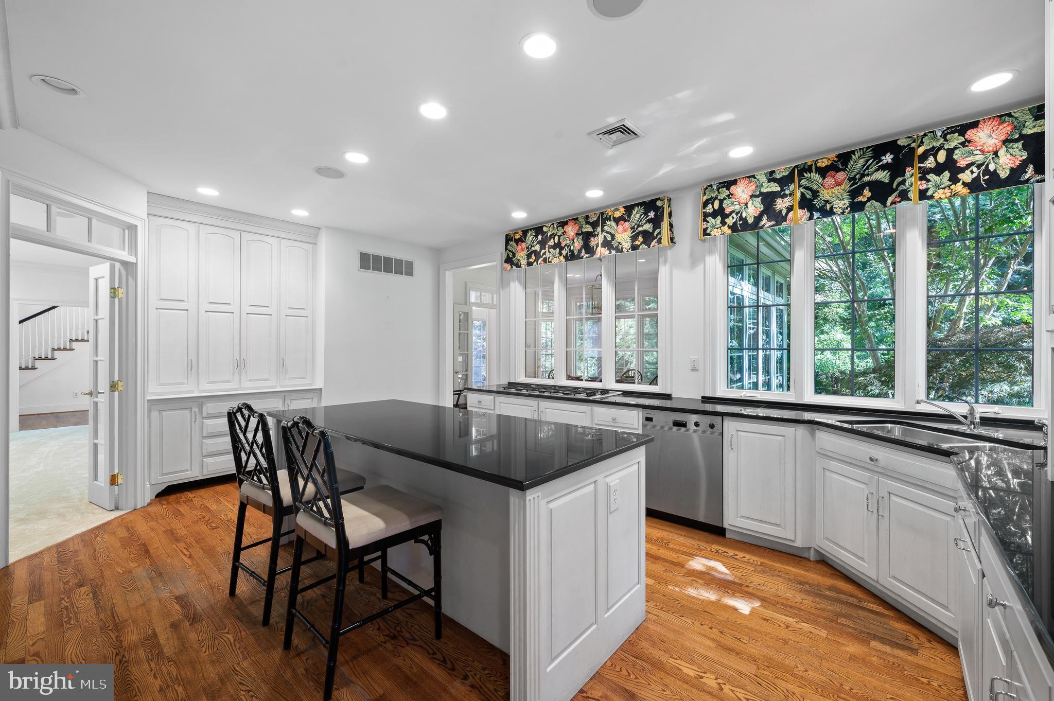 113 Knightsbridge Road Wynnewood, PA 19096 - Photo 8 of 36 Kitchen