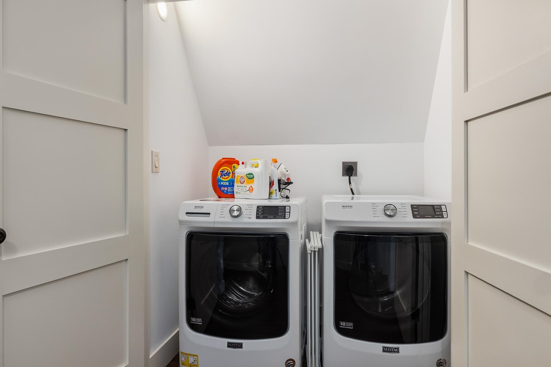 20 Pine Street, Unit A Exeter, NH 03833 - Photo 31 of 39