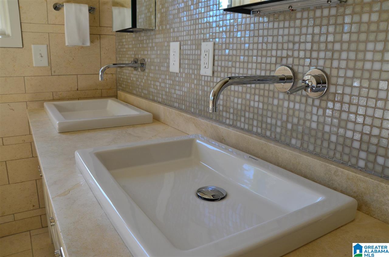 2334 Chester Road Birmingham, AL 35223 - Photo 14 of 50