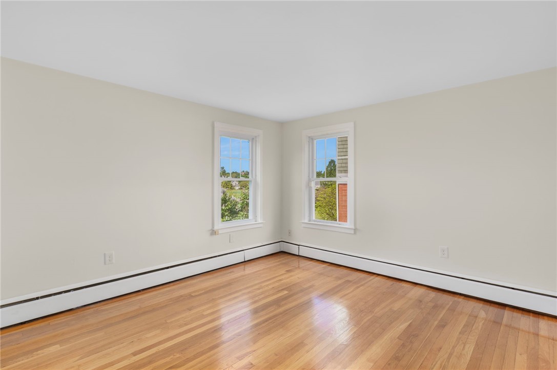 175 Kay Street Newport, RI 02840 - Photo 15 of 47 Gallery Image 15