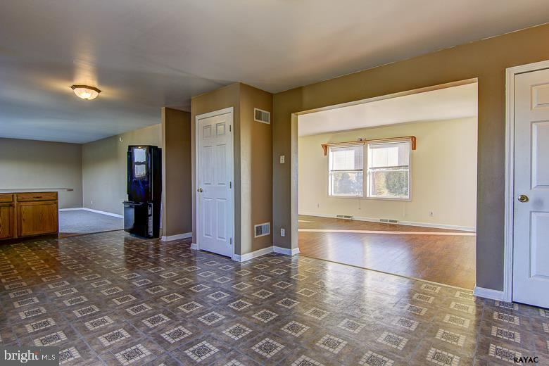 330 Grove Road Red Lion, PA 17356 - Photo 10 of 25