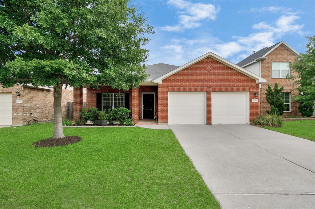 Welcome home to 24614 Lakecrest Creek Dr! This charming 4 Bedroom, 2 Bathroom 2,137 SF is a perfect home for any family