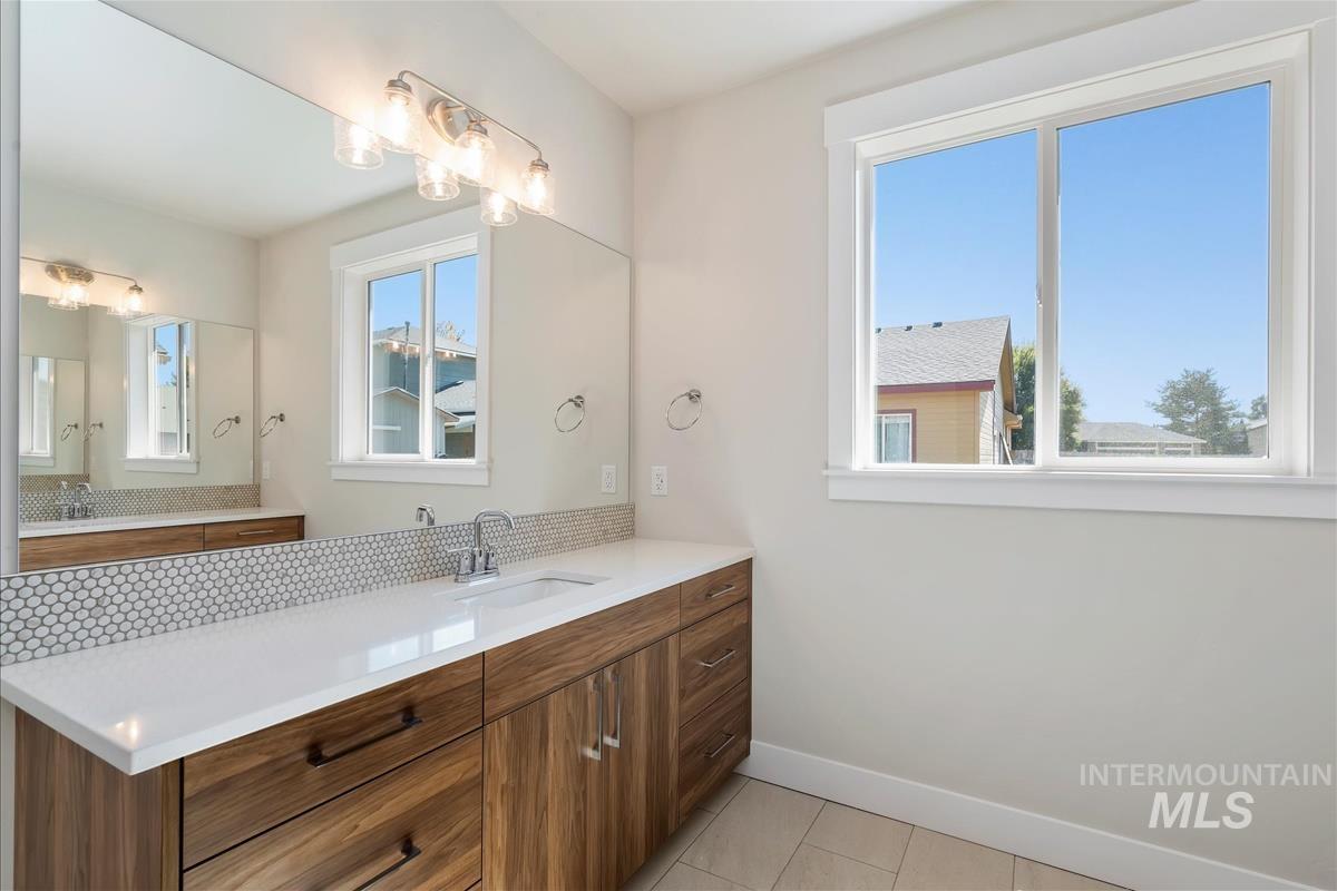 419 Hidden Mill Middleton, ID 83644 - Photo 19 of 31