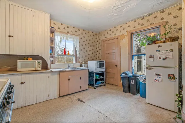 $895,000 | 311 Ocean Street, South Portland, ME 04106