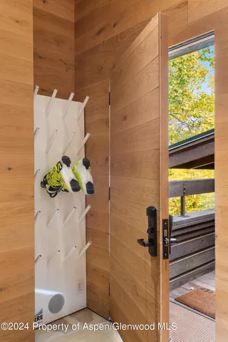 a bathroom with a sink vanity and a mirror