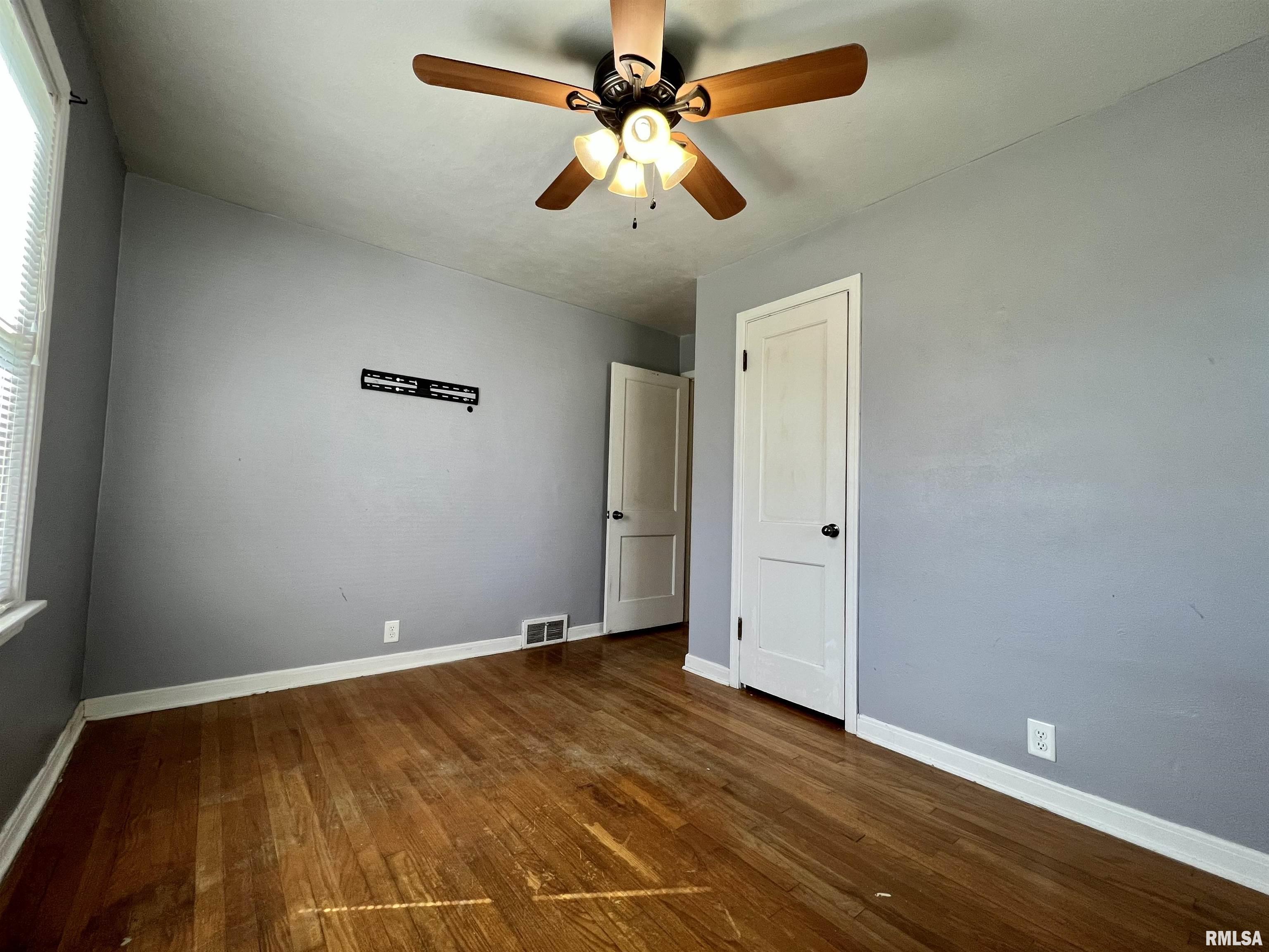 1507 North Wesley Street Springfield, IL 62702 - Photo 8 of 13