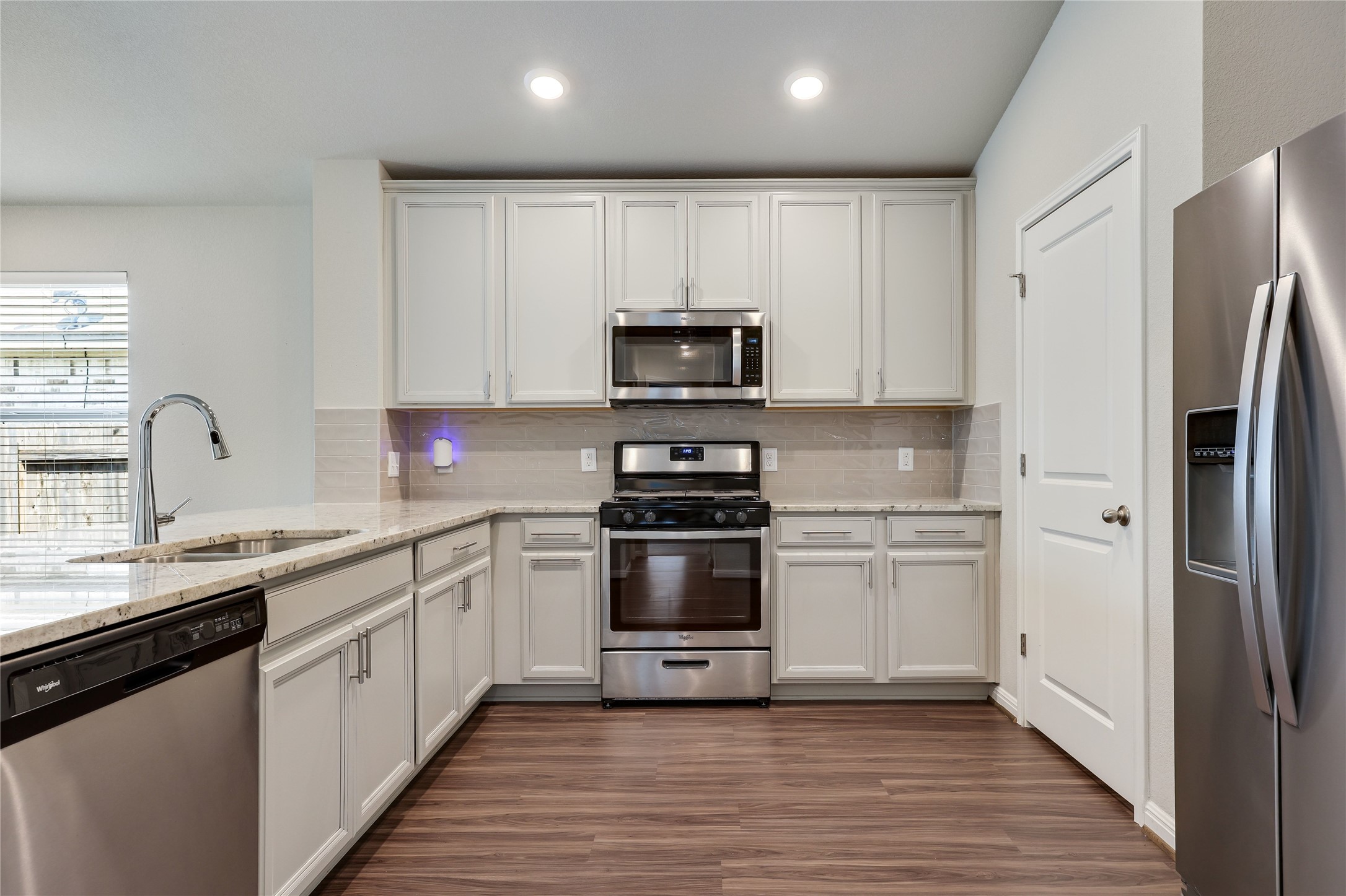 12405 Amber Lynn Path Manor, TX 78653 - Photo 8 of 22