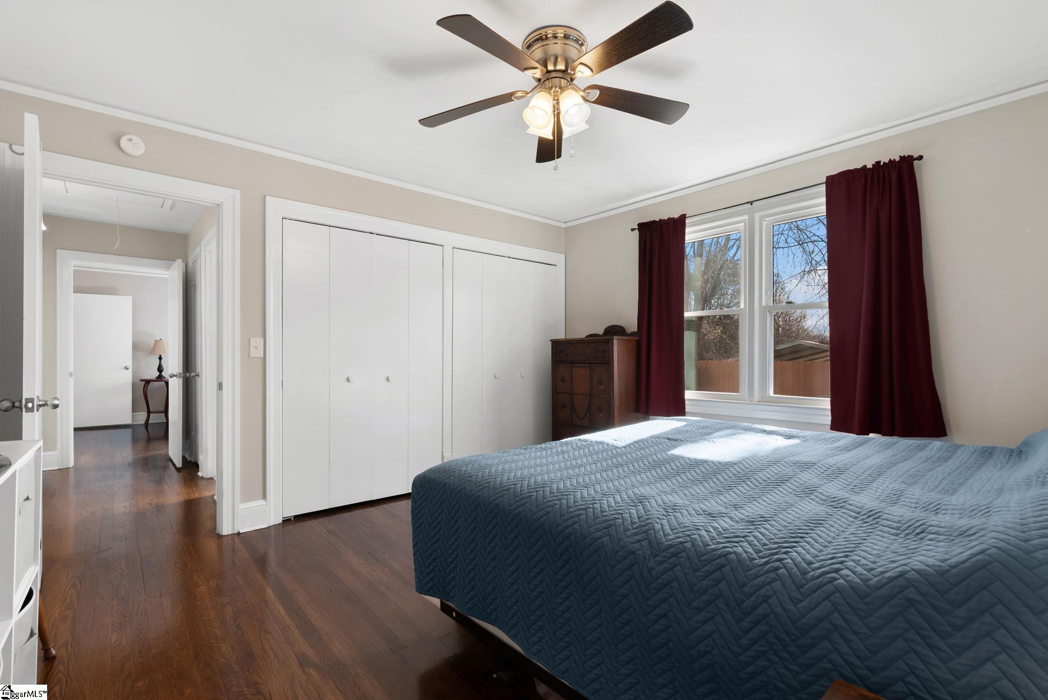 200 Oates Avenue Easley, SC 29640 - Photo 17 of 34