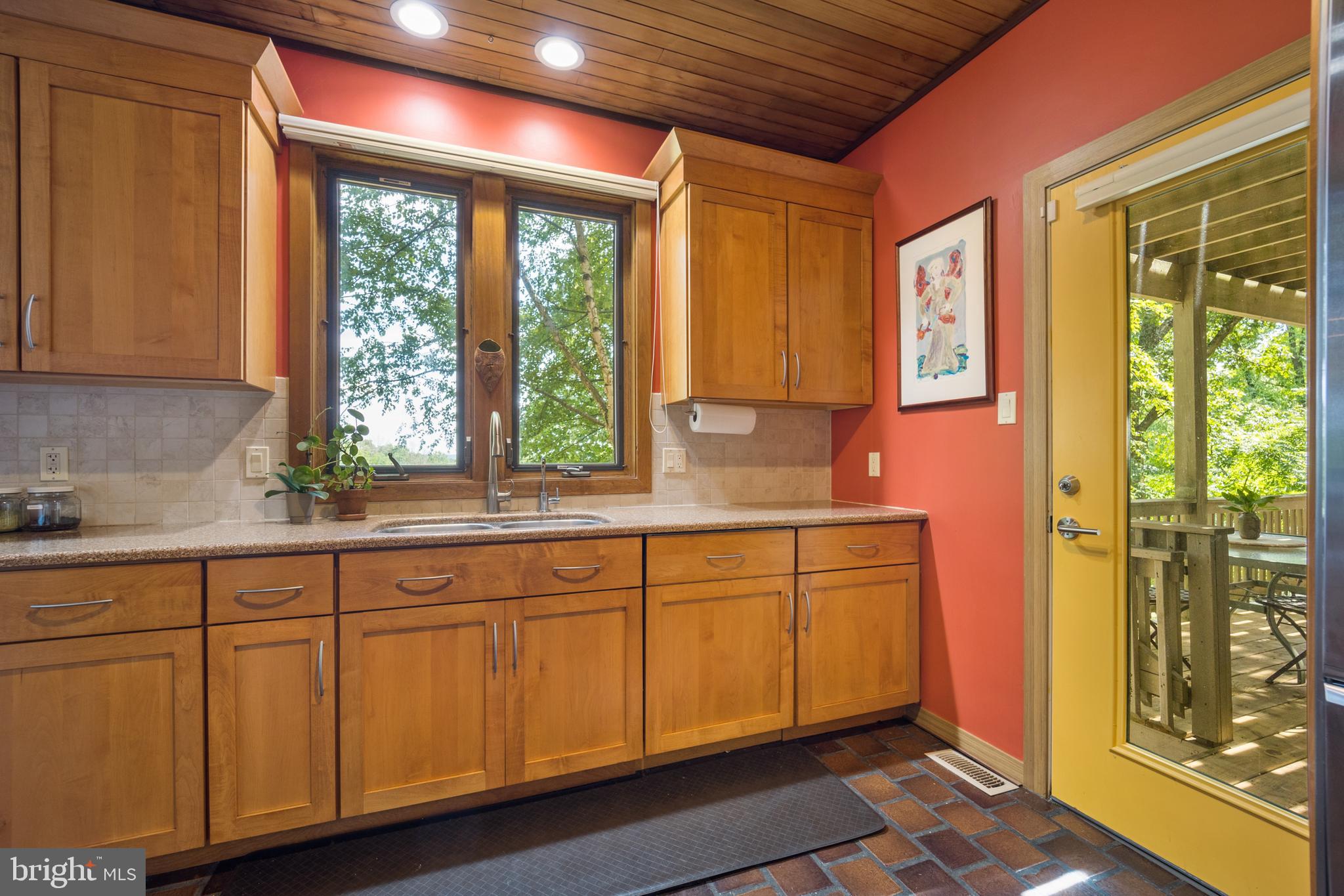 1646 Hilltop Road Spring City, PA 19475 - Photo 16 of 48 Kitchen with custom cabinets and granite counters