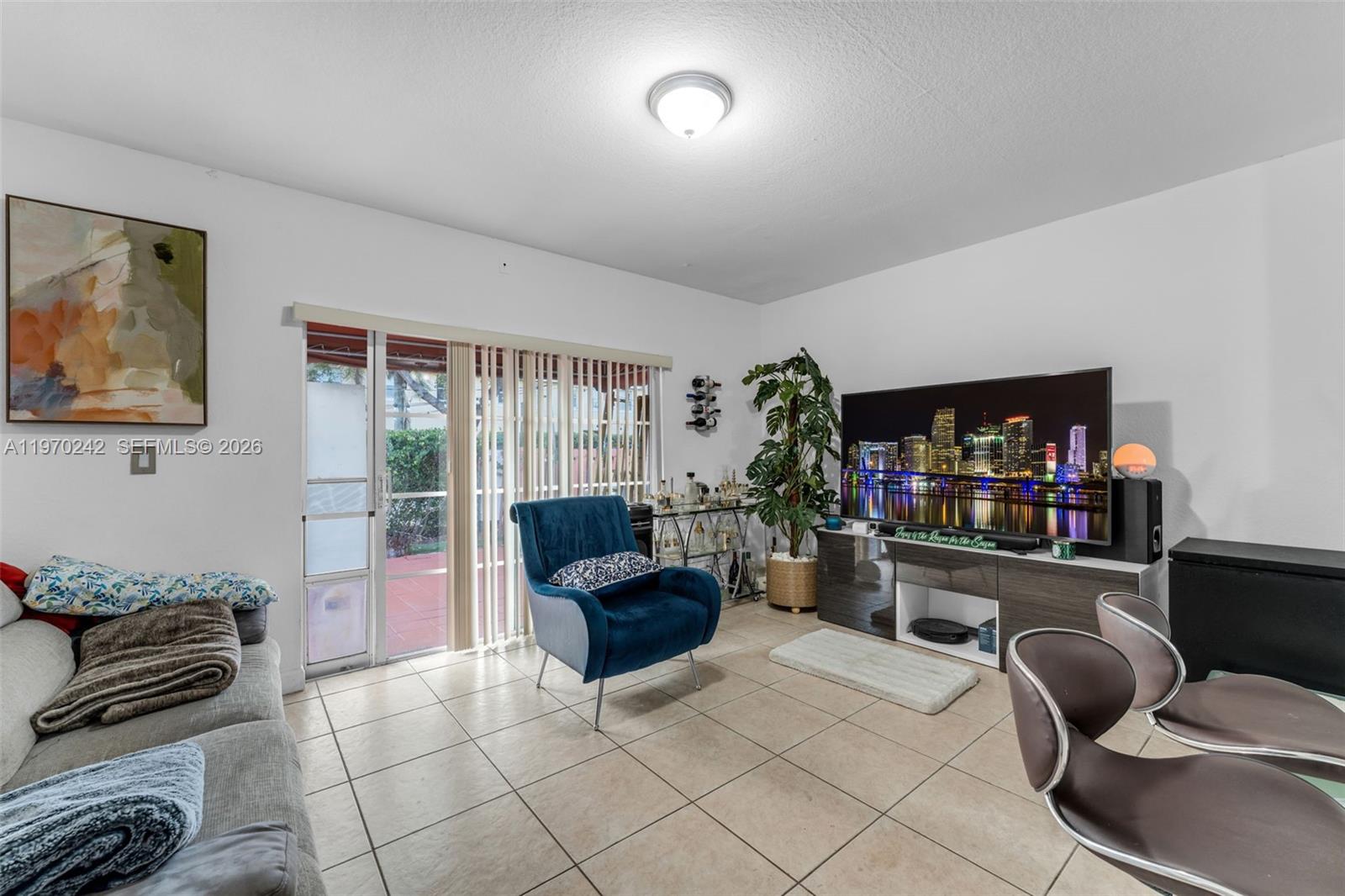 846 Southwest 148th Place Miami, FL 33194 - Photo 8 of 27