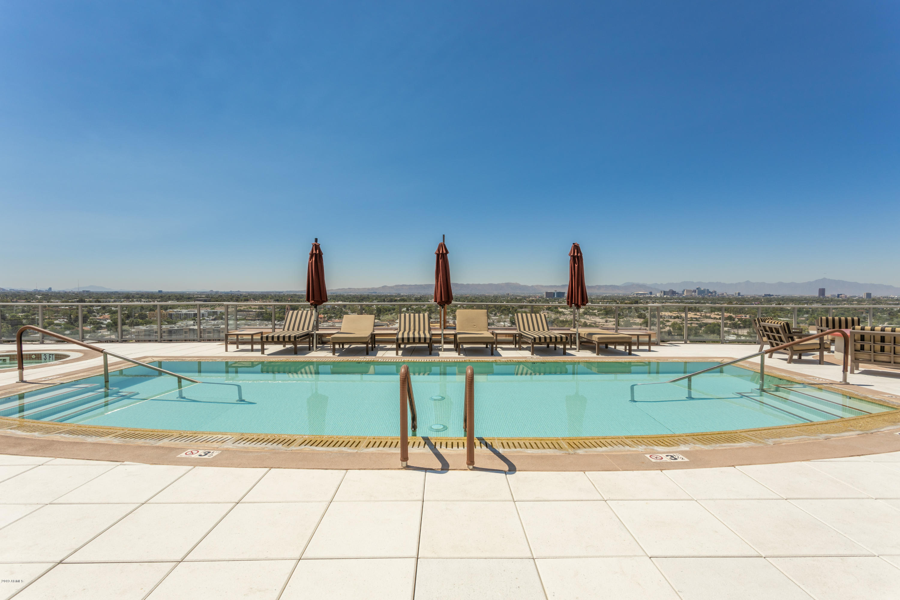 2211 East Camelback Road, Unit 1102 Phoenix, AZ 85016 - Photo 25 of 31 2211 E. Camelback Rd.-25 pool