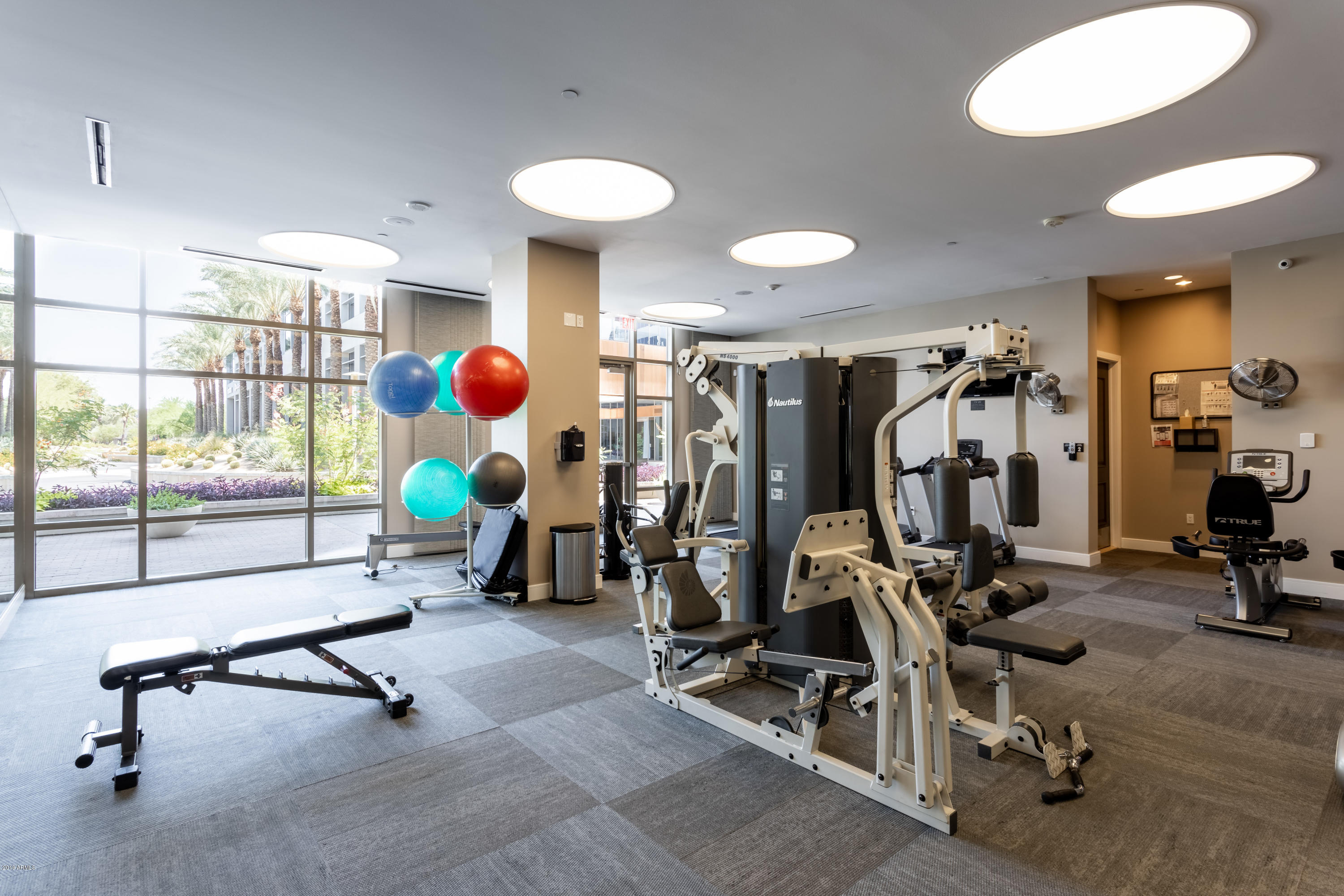 2211 East Camelback Road, Unit 1102 Phoenix, AZ 85016 - Photo 29 of 31 2211 E. Camelback Rd.-29 gym