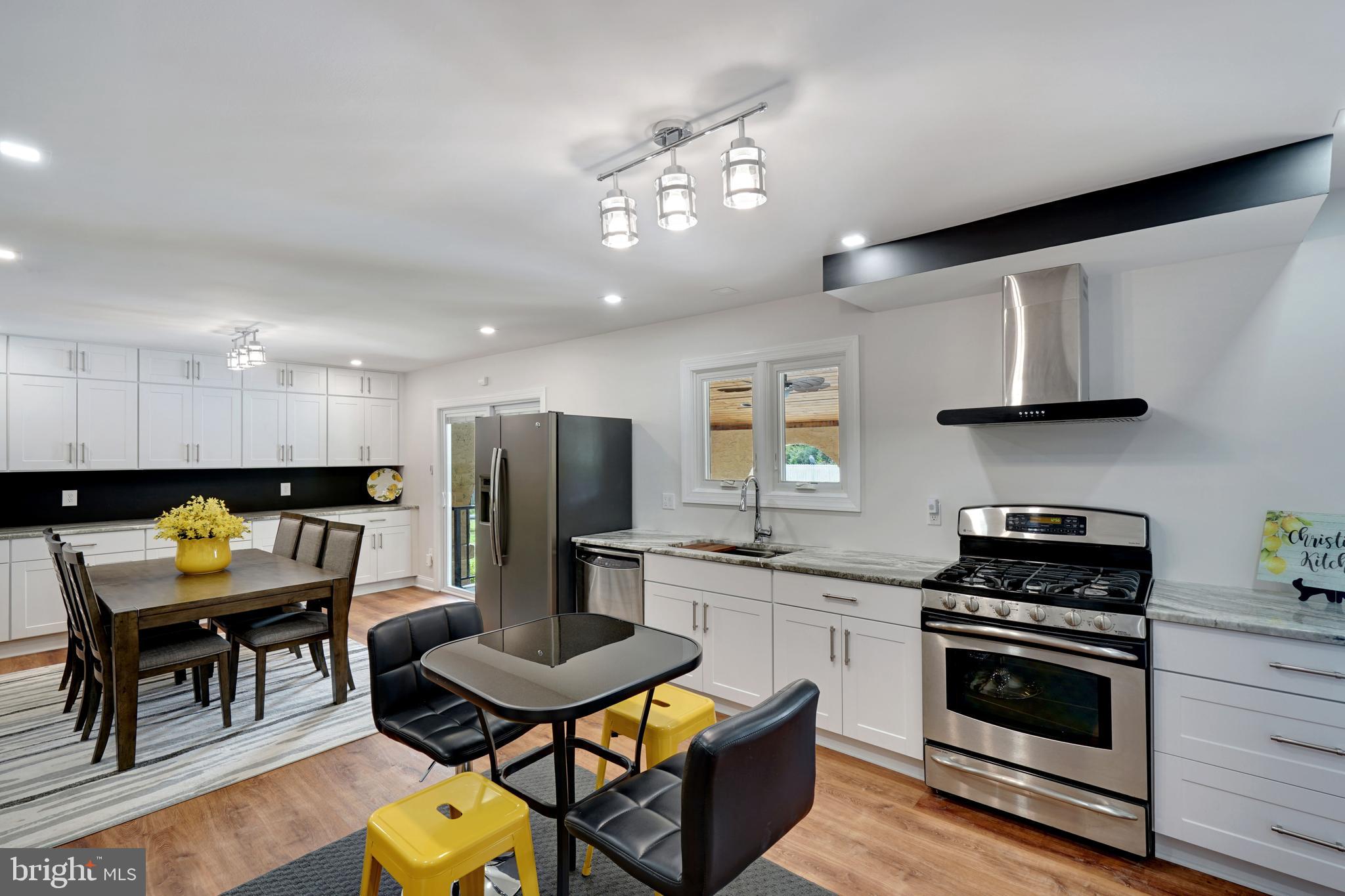 257 Youngs Road Hamilton, NJ 08619 - Photo 13 of 62
