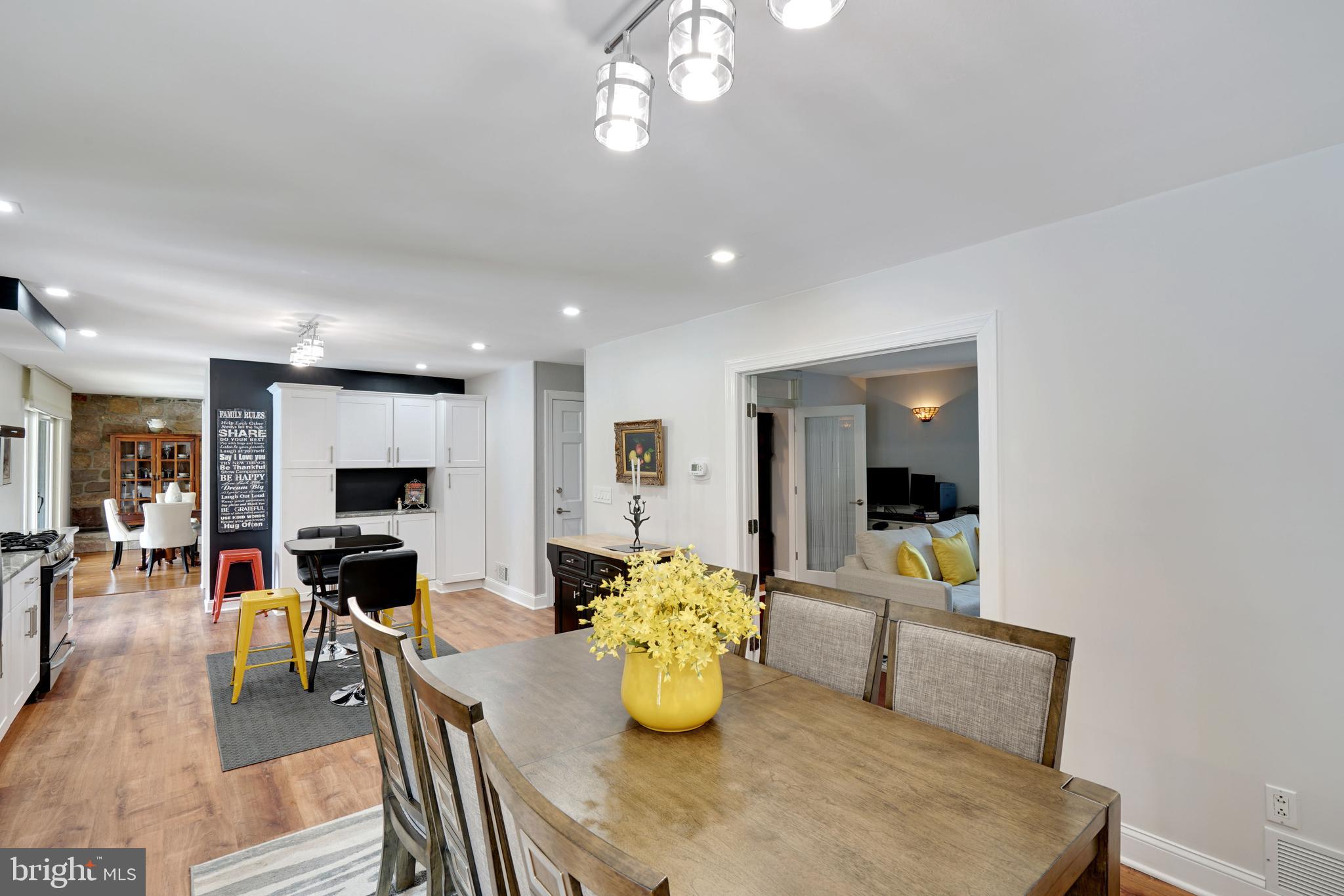 257 Youngs Road Hamilton, NJ 08619 - Photo 16 of 62