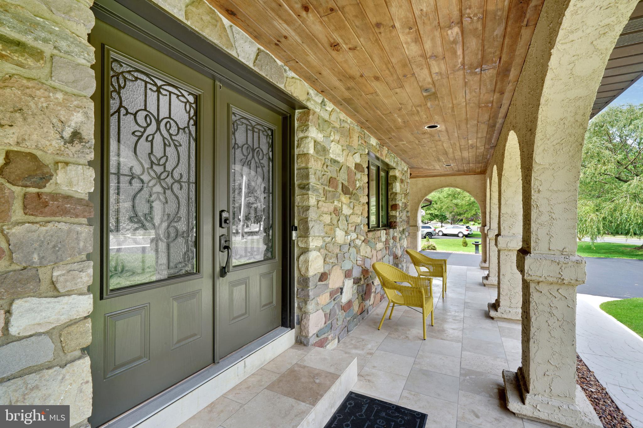 257 Youngs Road Hamilton, NJ 08619 - Photo 4 of 62