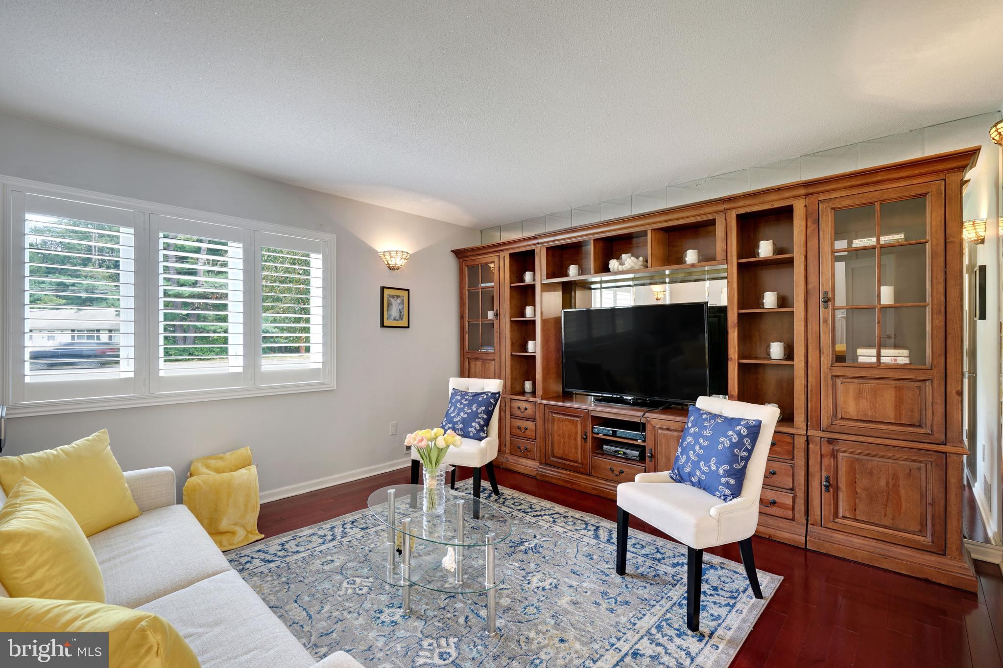257 Youngs Road Hamilton, NJ 08619 - Photo 9 of 62