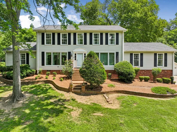 $1,200,000 | 108 Wonder Valley Road, Hendersonville, TN 37075