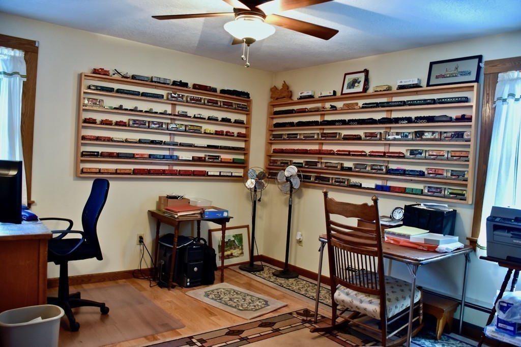 215 Partridge Hill Road Charlton, MA 01507 - Photo 18 of 24 Gallery Image 18
