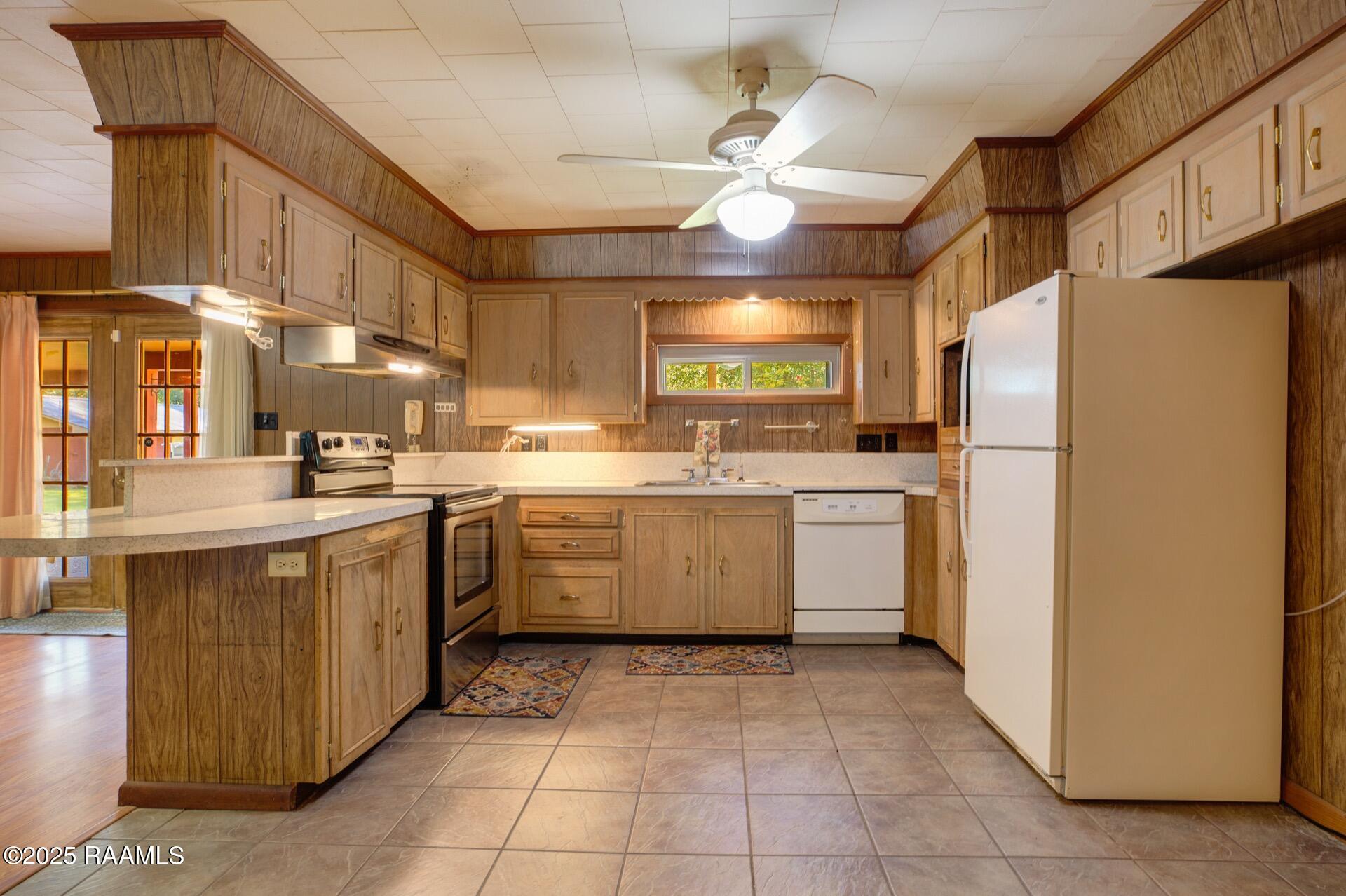 605 Rue Carnot Carencro, LA 70520 - Photo 8 of 26 605 Rue Carnot Carencro-14