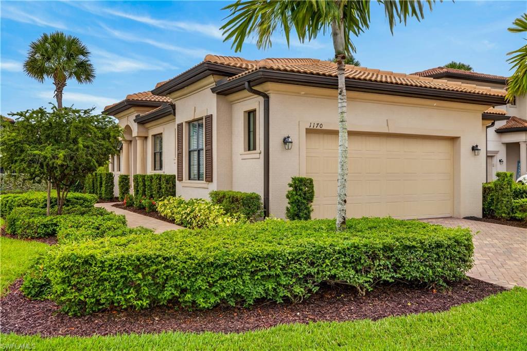 1170 Genovesa Court Naples, FL 34113 - Photo 3 of 45