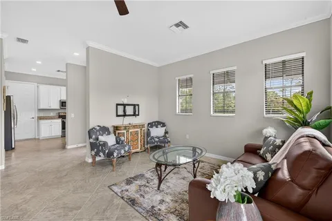 $410,000 | 1170 Genovesa Court, Naples, FL 34113