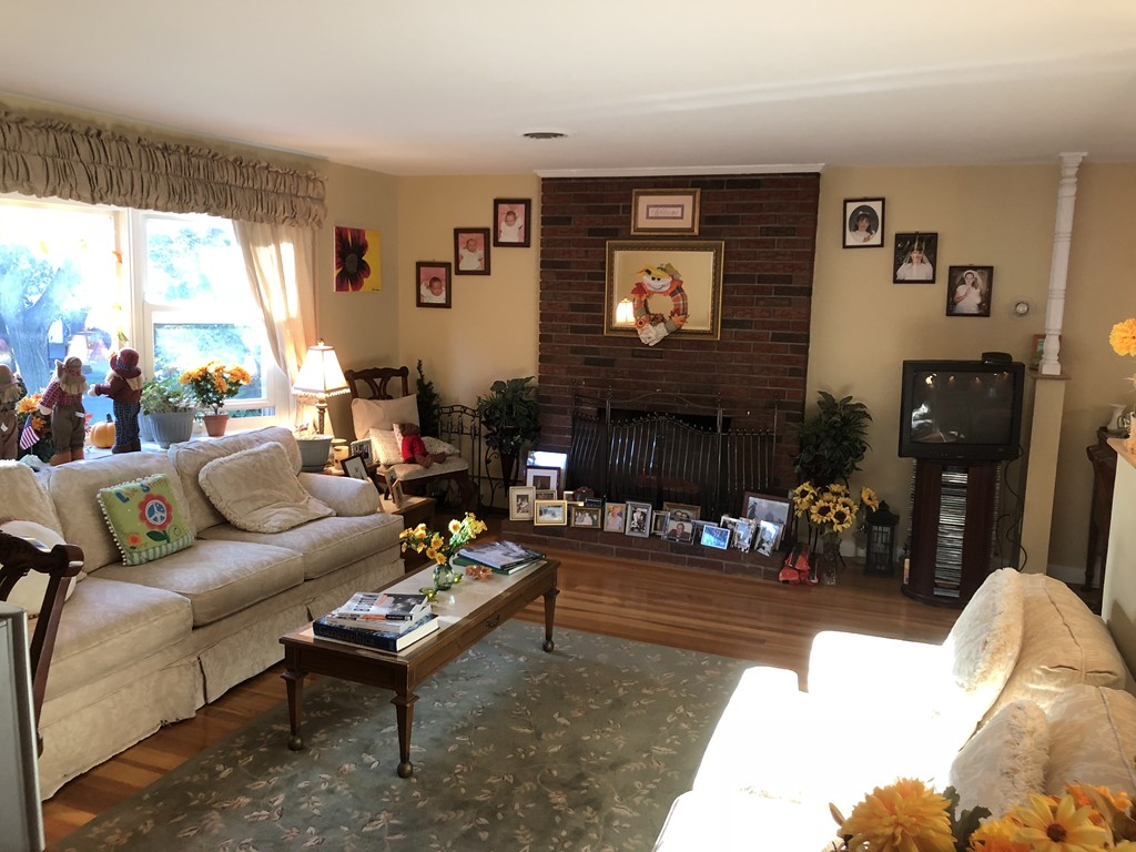 60 Cypress Road Milton, MA 02186 - Photo 3 of 17 Gallery Image 3