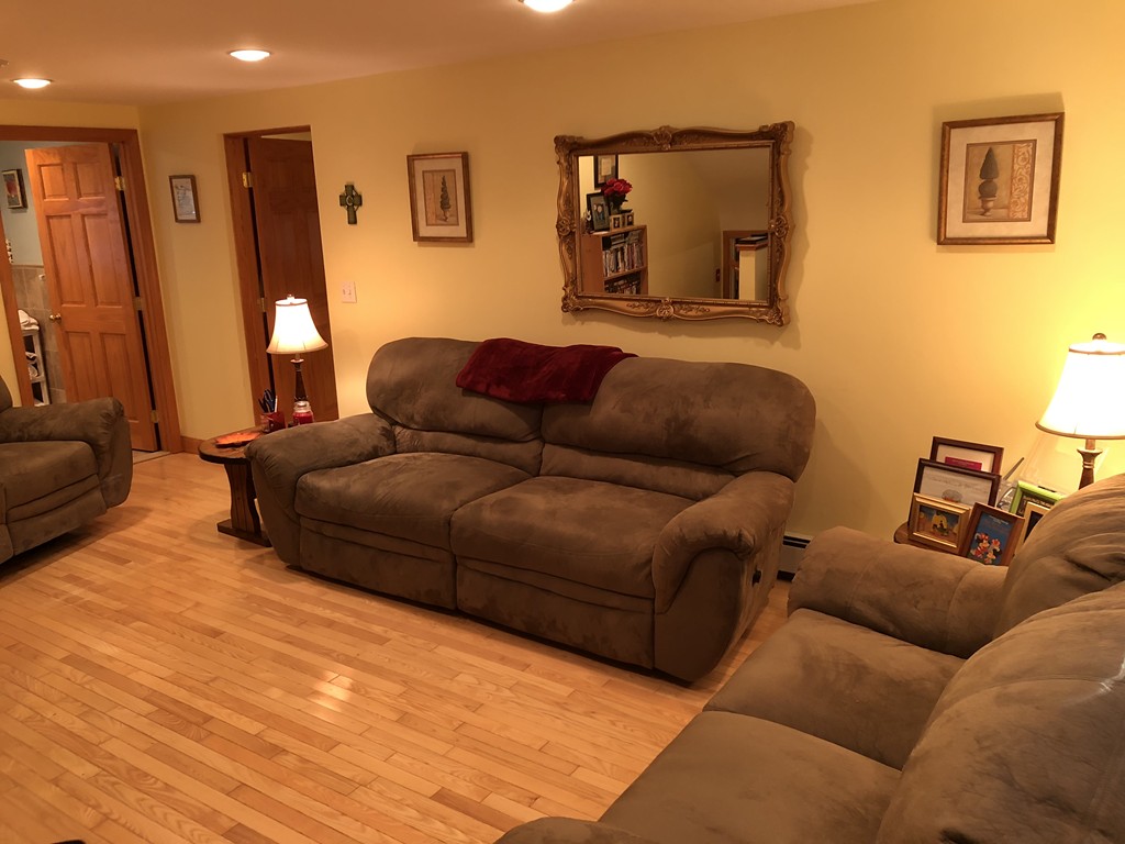 60 Cypress Road Milton, MA 02186 - Photo 8 of 17 Gallery Image 8