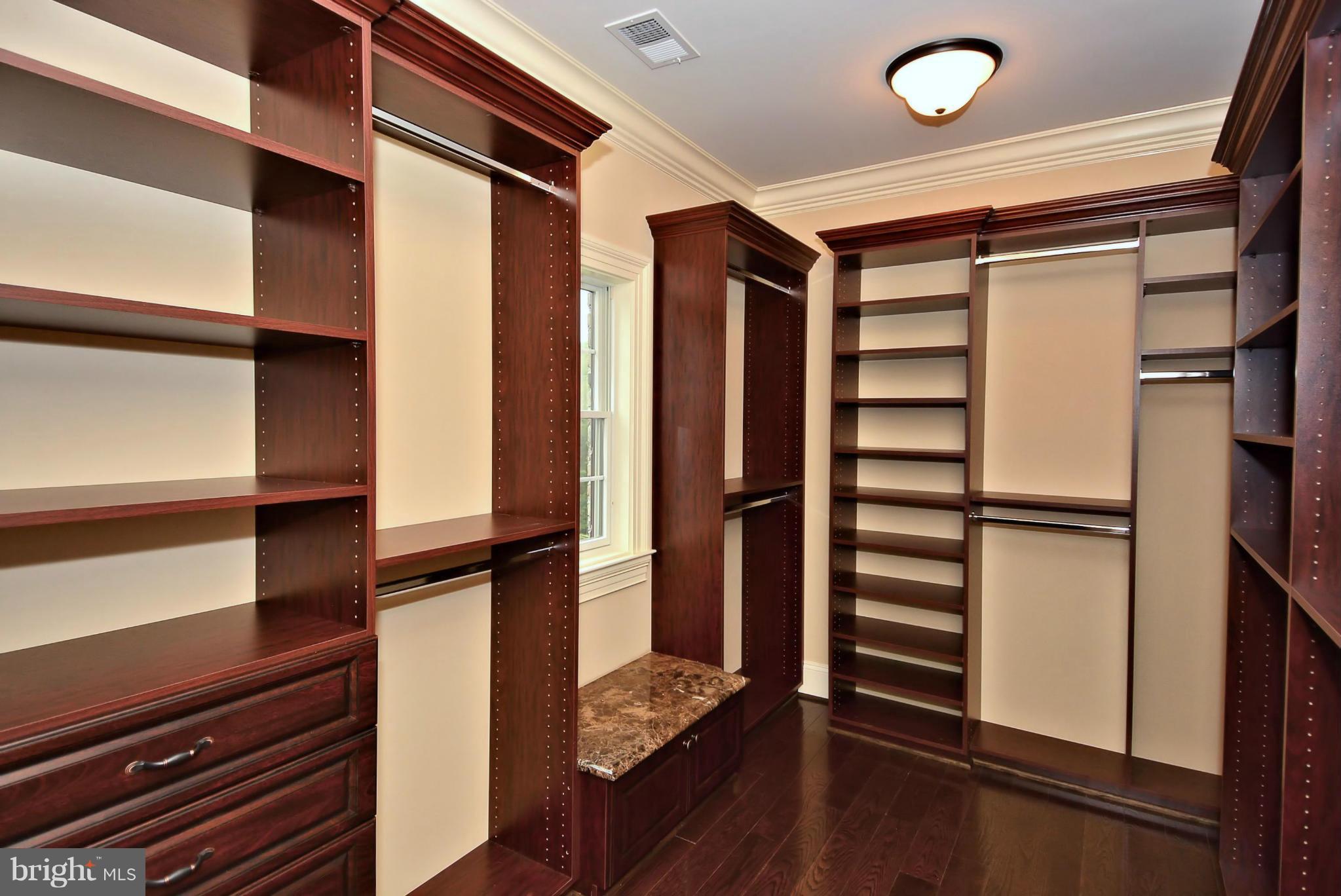 1031 Bellview Road McLean, VA 22102 - Photo 13 of 30 Bedroom (Master)