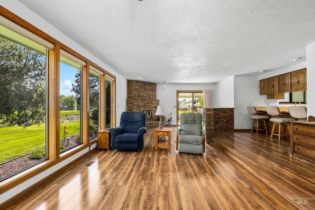 $625,000 | 918 North Eagle Hills Way, Eagle, ID 83616