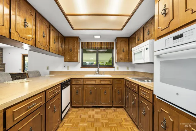 $625,000 | 918 North Eagle Hills Way, Eagle, ID 83616